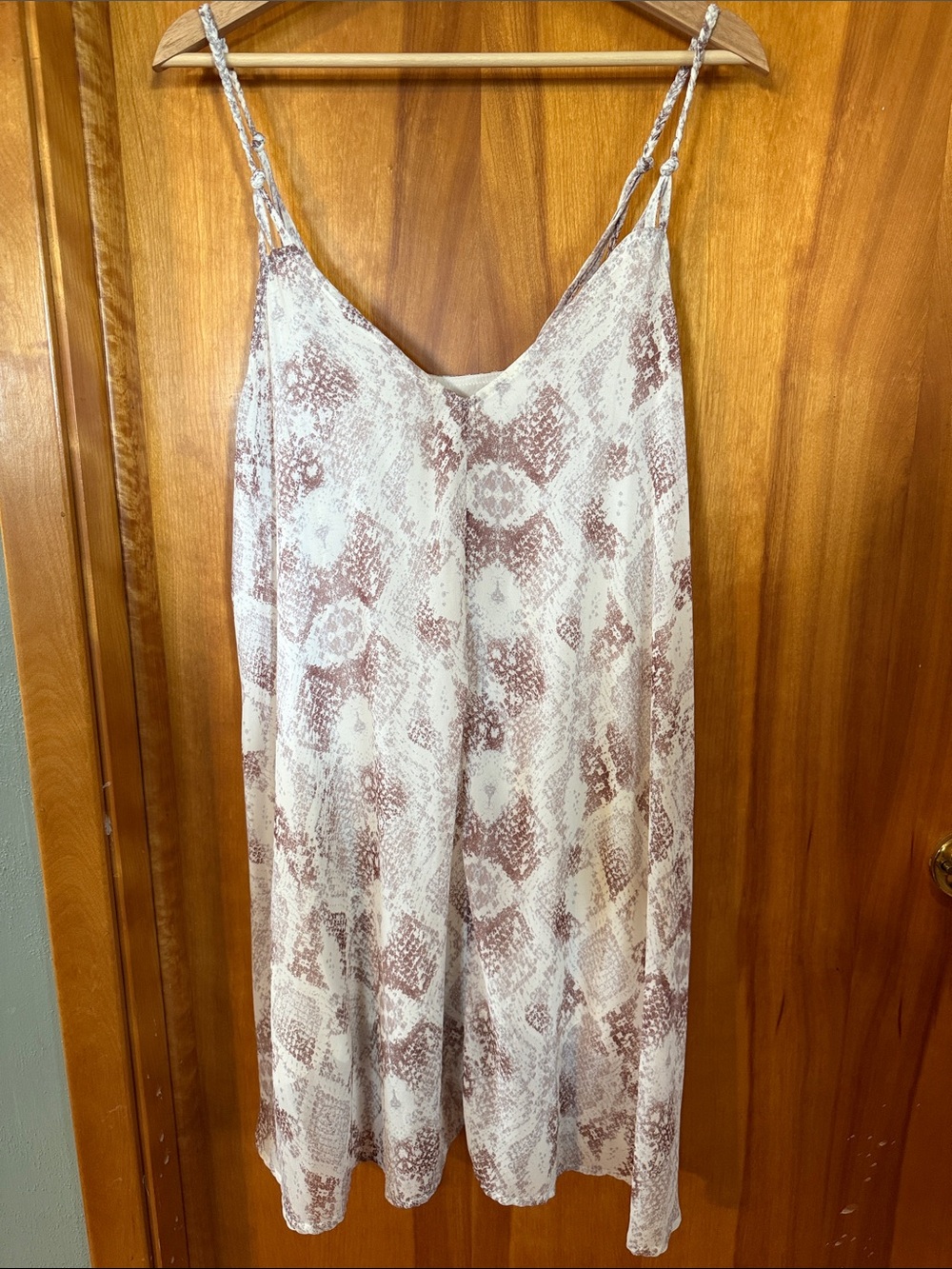 Hem & Thread Cream Slip with Dusty Rose Snake-Print